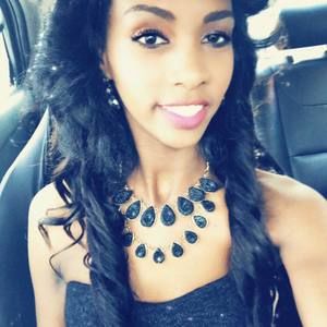 Meet your Posher, Samr